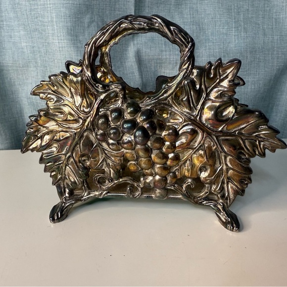 Silver Kitchen Linen Napkin Holder with Intricate Design - Picture 8 of 9